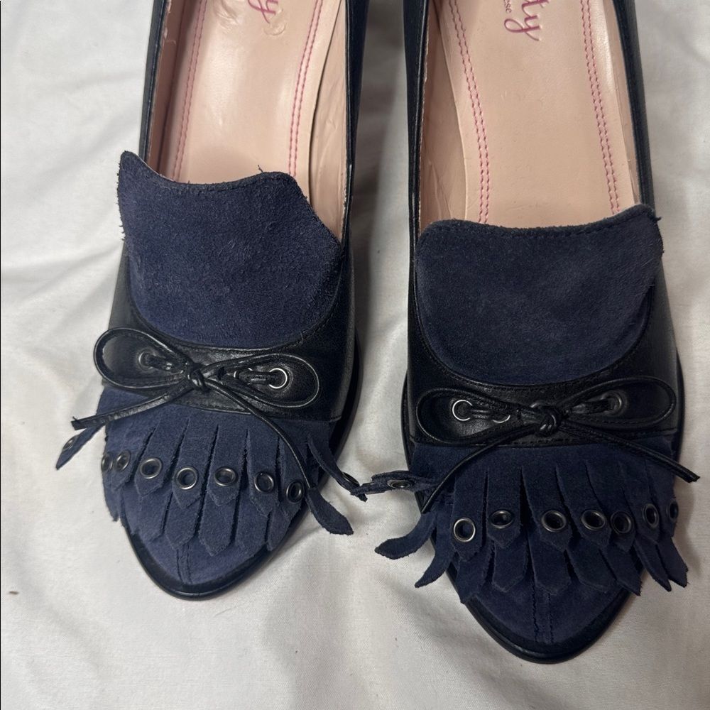 Plenty Tracy Reese Gilda Black/Navy Kiltie Bow. Size 36.5 (6 1/2). - Picture 9 of 9